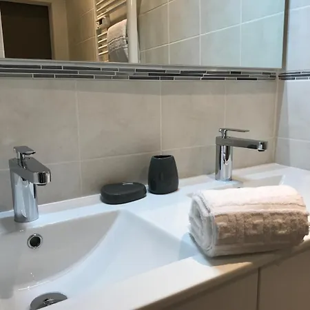 Apartament Vendome *