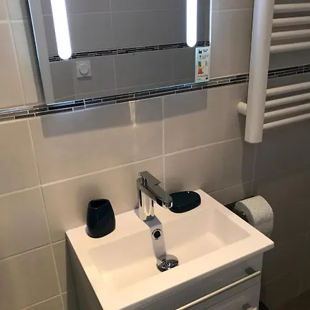 Vendome 아파트 비시